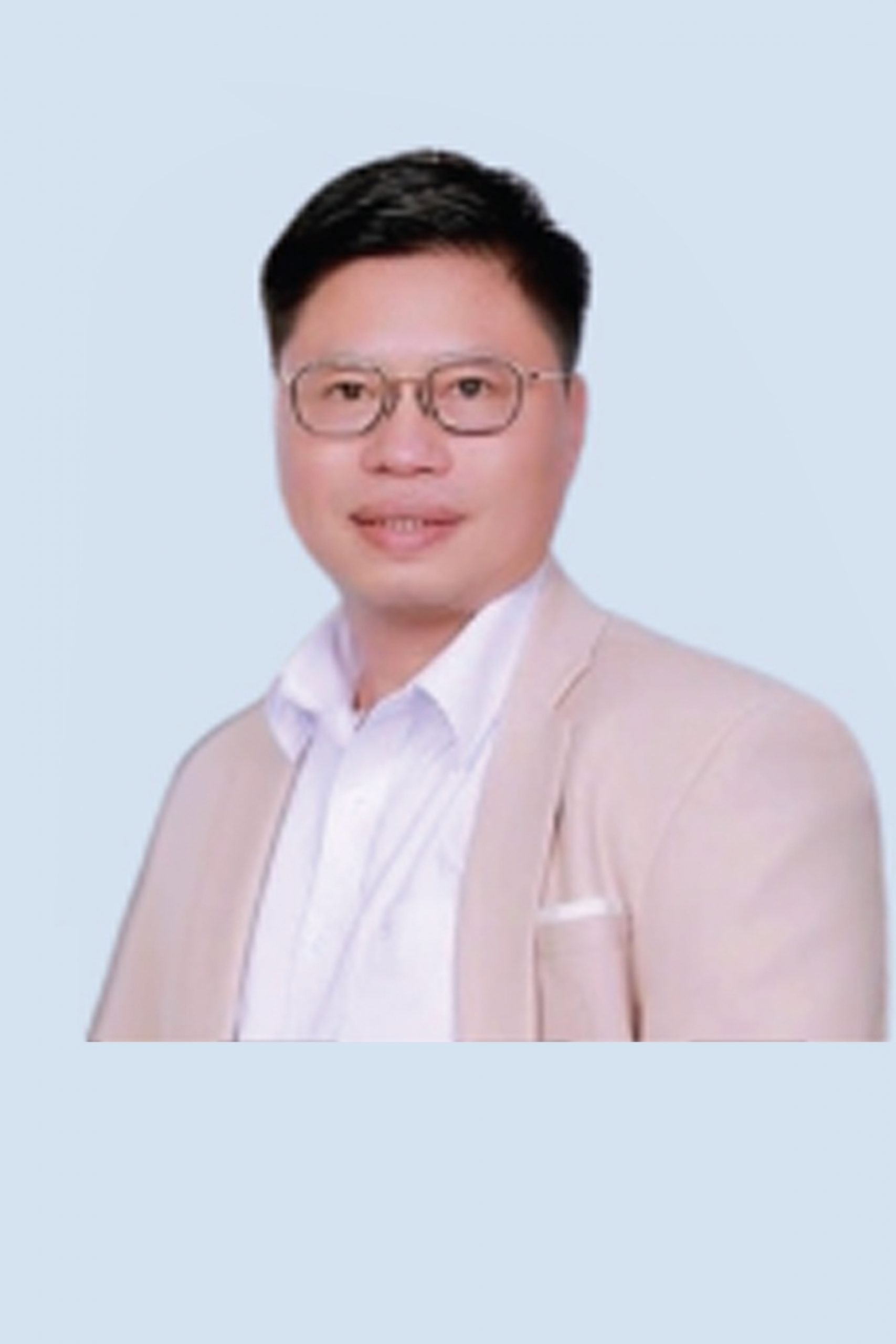Ông Phạm Tiến Thịnh